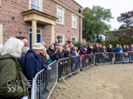 PN131024-3 - Paul Nicholls Stable visit